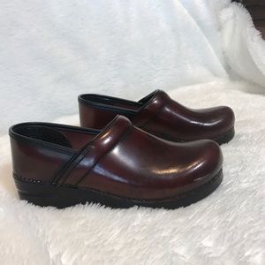 Dansko Clogs.  Professional Cordovan Cabrio